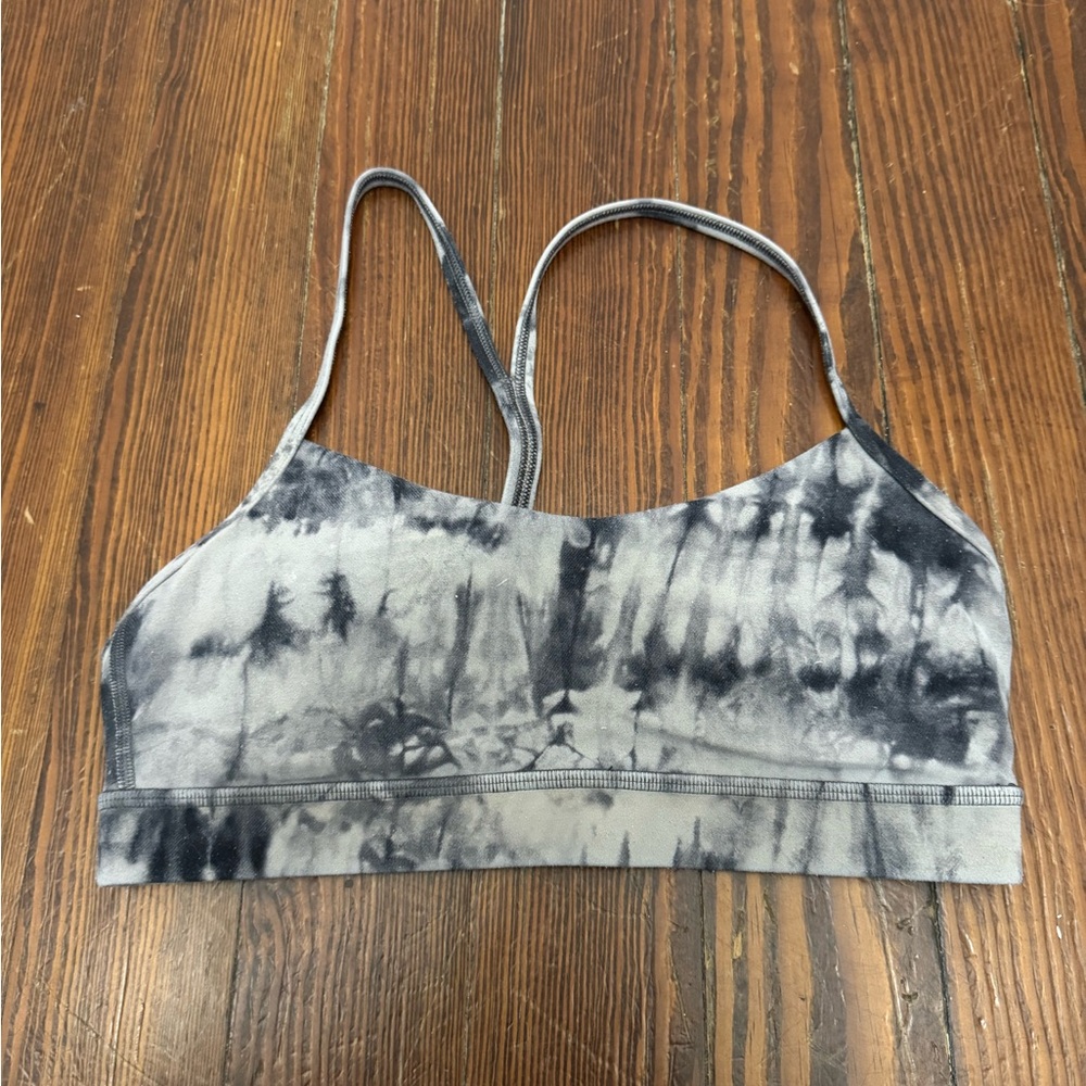 Lululemon tie dye flow y bra 8